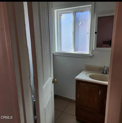 $2,280 | 228 Kellogg Street, Ventura, CA 93001