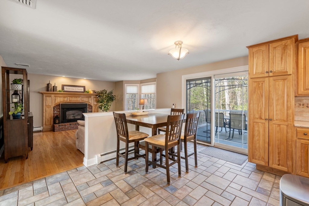 12 Thistle Lane Rochester, MA 02770 - Photo 15 of 39