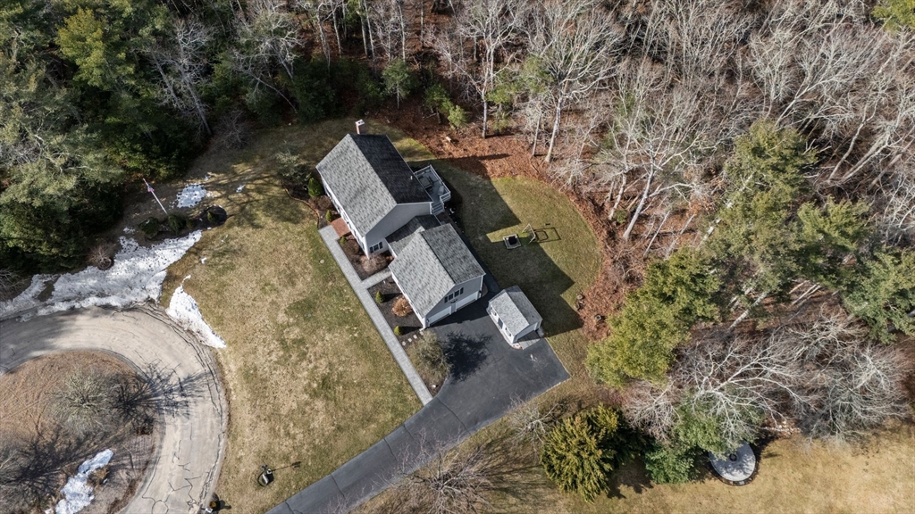 12 Thistle Lane Rochester, MA 02770 - Photo 37 of 39