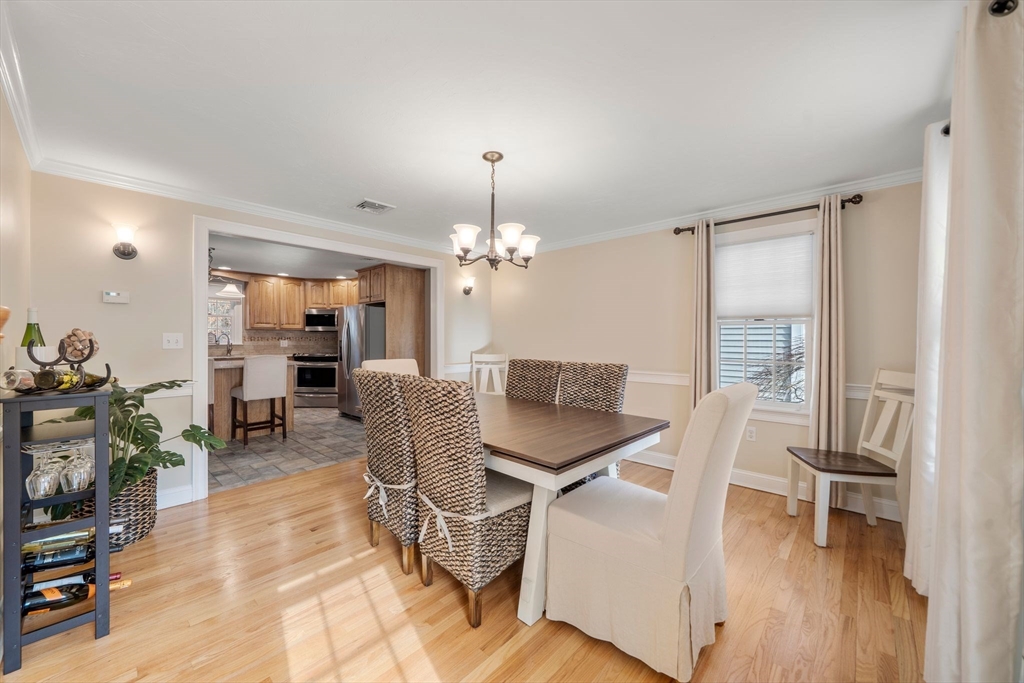 12 Thistle Lane Rochester, MA 02770 - Photo 7 of 39