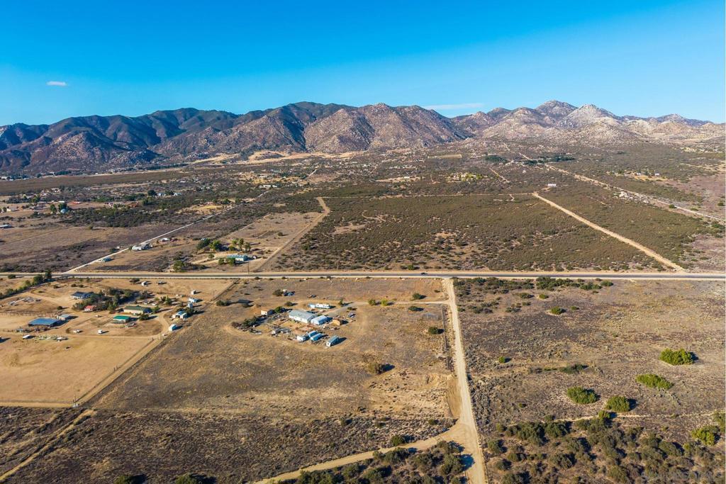 Lease Road Ranchita, CA 92066 - Photo 8 of 18 a view of a sky from a bathroom