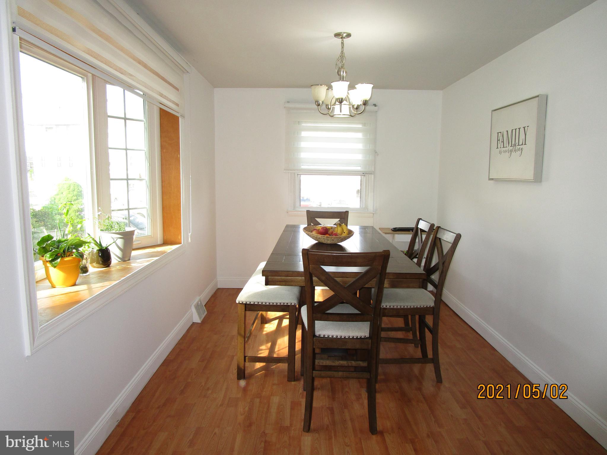 1146 Morefield Road Philadelphia, PA 19115 - Photo 14 of 30 Dining Rm