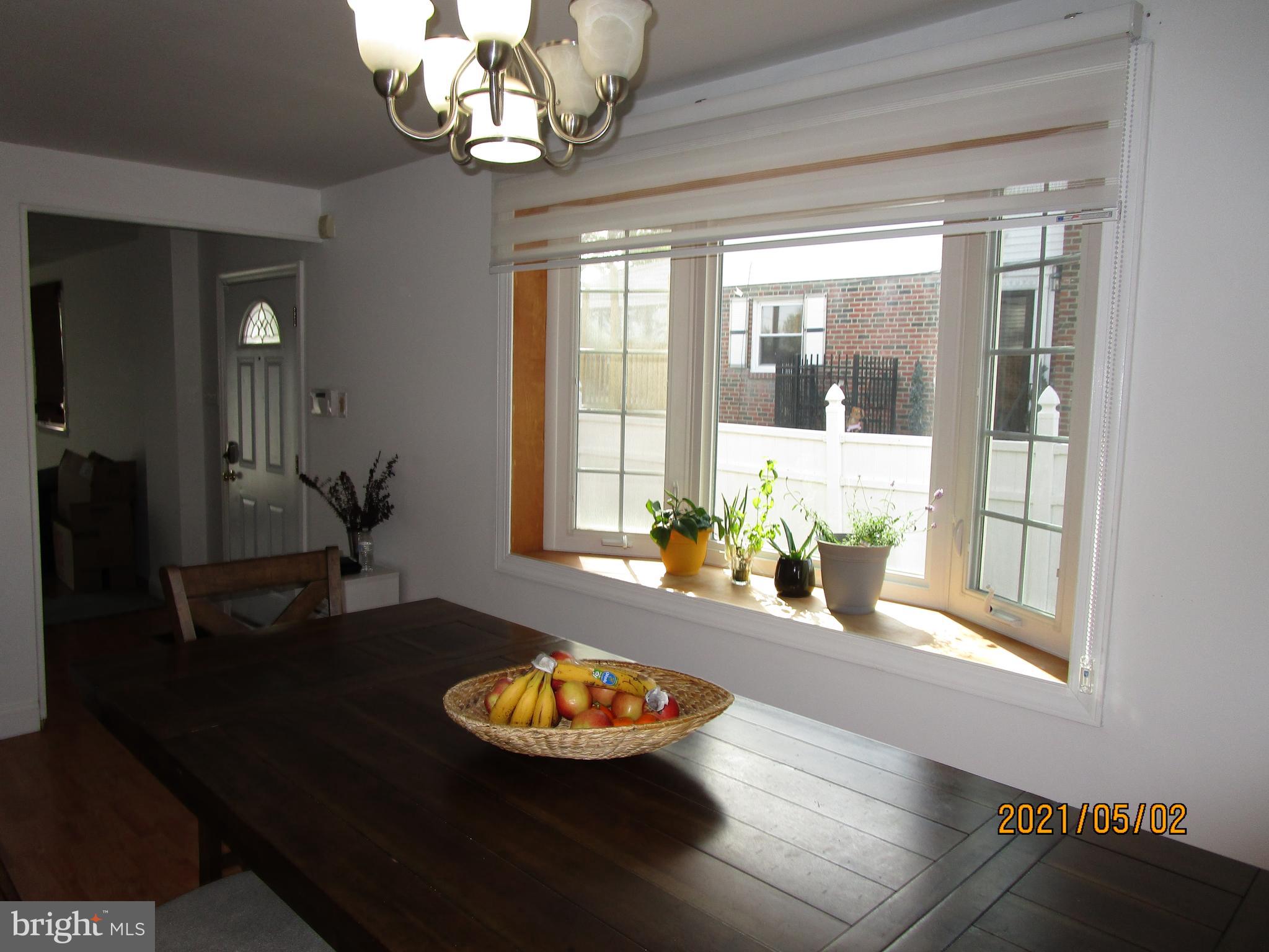 1146 Morefield Road Philadelphia, PA 19115 - Photo 15 of 30 Dining Rm