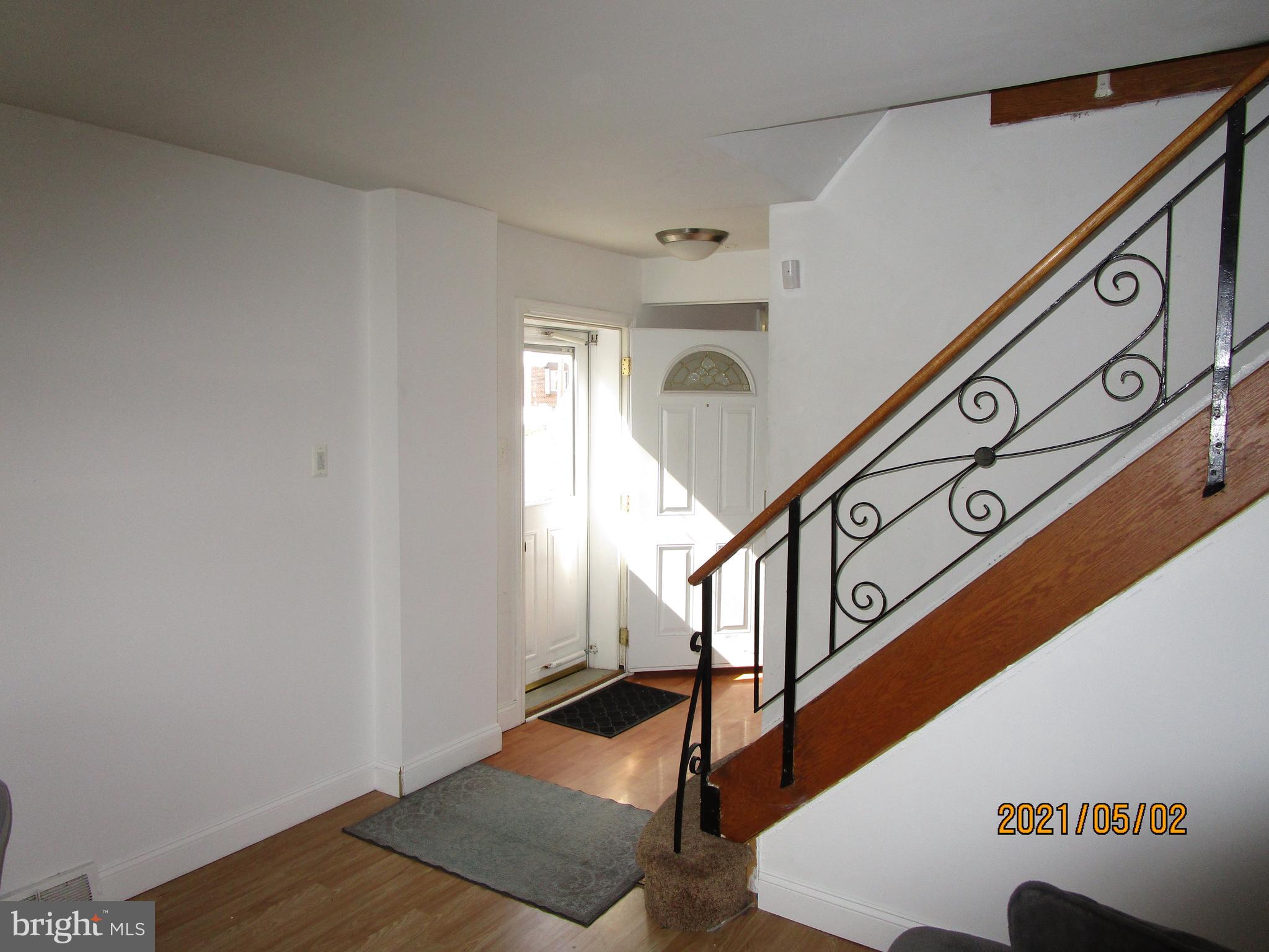 1146 Morefield Road Philadelphia, PA 19115 - Photo 6 of 30 Main Entrance from Living Rm