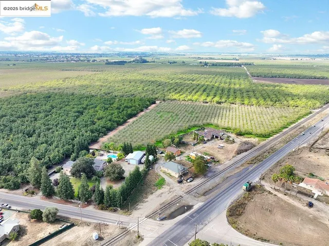 a view of a lake with a outdoor space