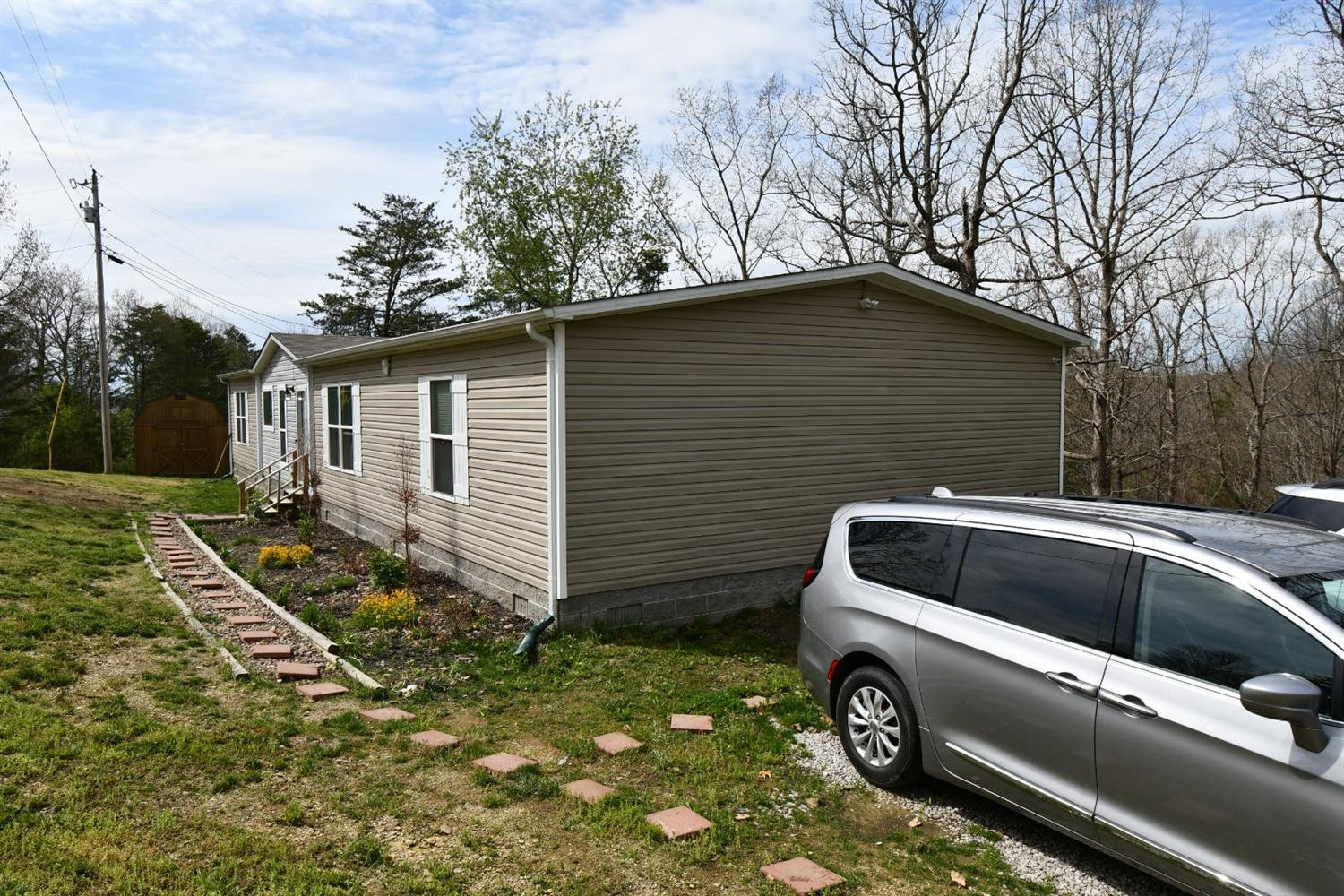 421 Madison View Road Berea, KY 40403 - Photo 8 of 52 Photo 8