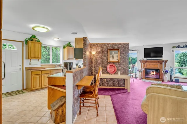 $699,000 | 303 North B Street, Roslyn, WA 98941