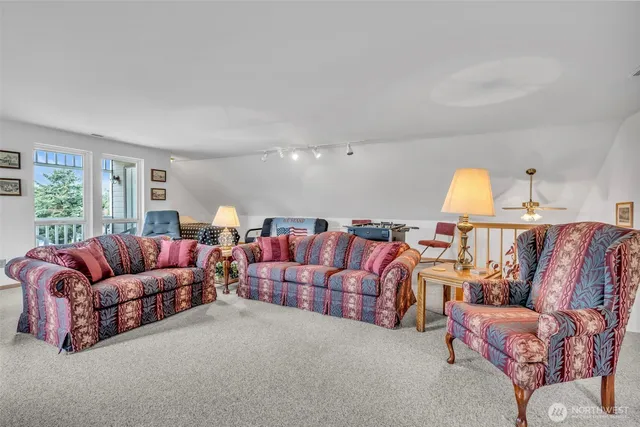 $699,000 | 303 North B Street, Roslyn, WA 98941