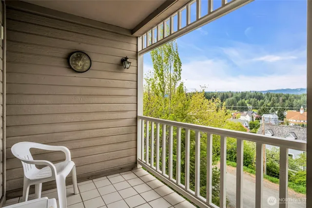 $699,000 | 303 North B Street, Roslyn, WA 98941