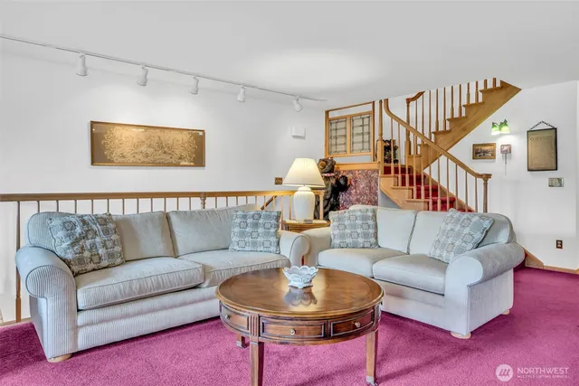 $699,000 | 303 North B Street, Roslyn, WA 98941