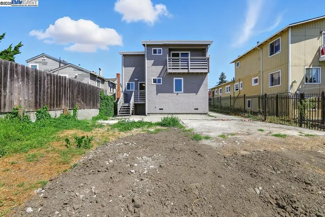 $799,000 | 1739 East 22nd Street, Oakland, CA 94606