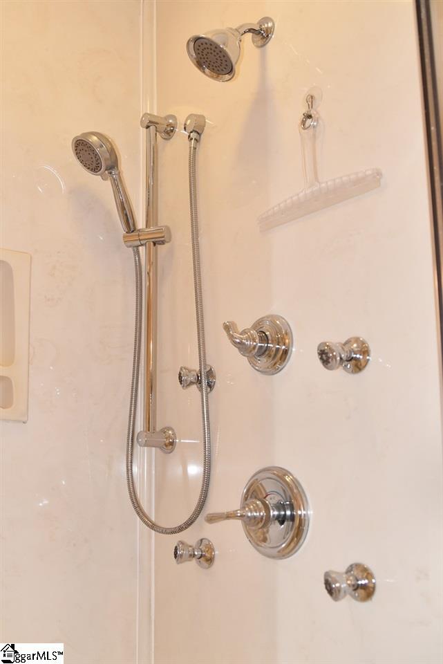 118 Halifax Road Easley, SC 29642 - Photo 18 of 35 Gallery Image 18