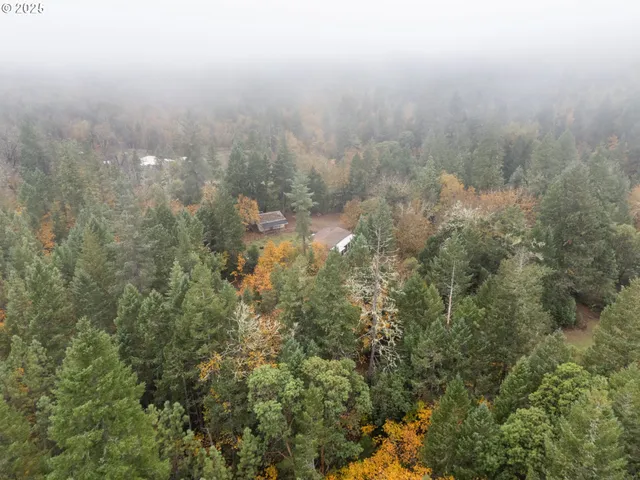$134,950 | 19493 Redwood Highway, Selma, OR 97538