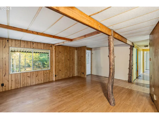 $134,950 | 19493 Redwood Highway, Selma, OR 97538