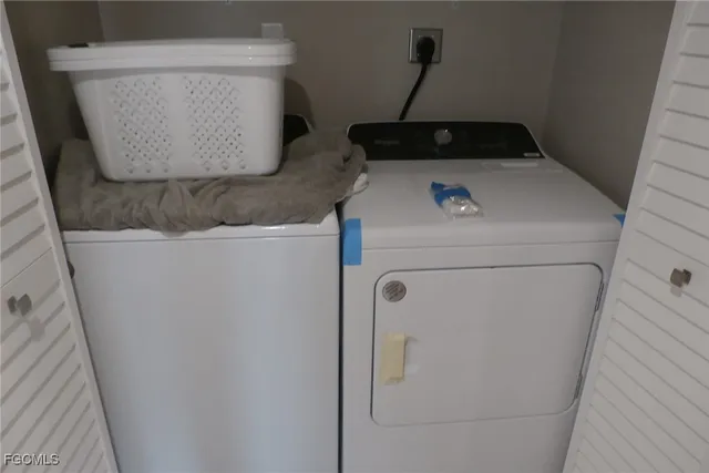 a close view of a stove