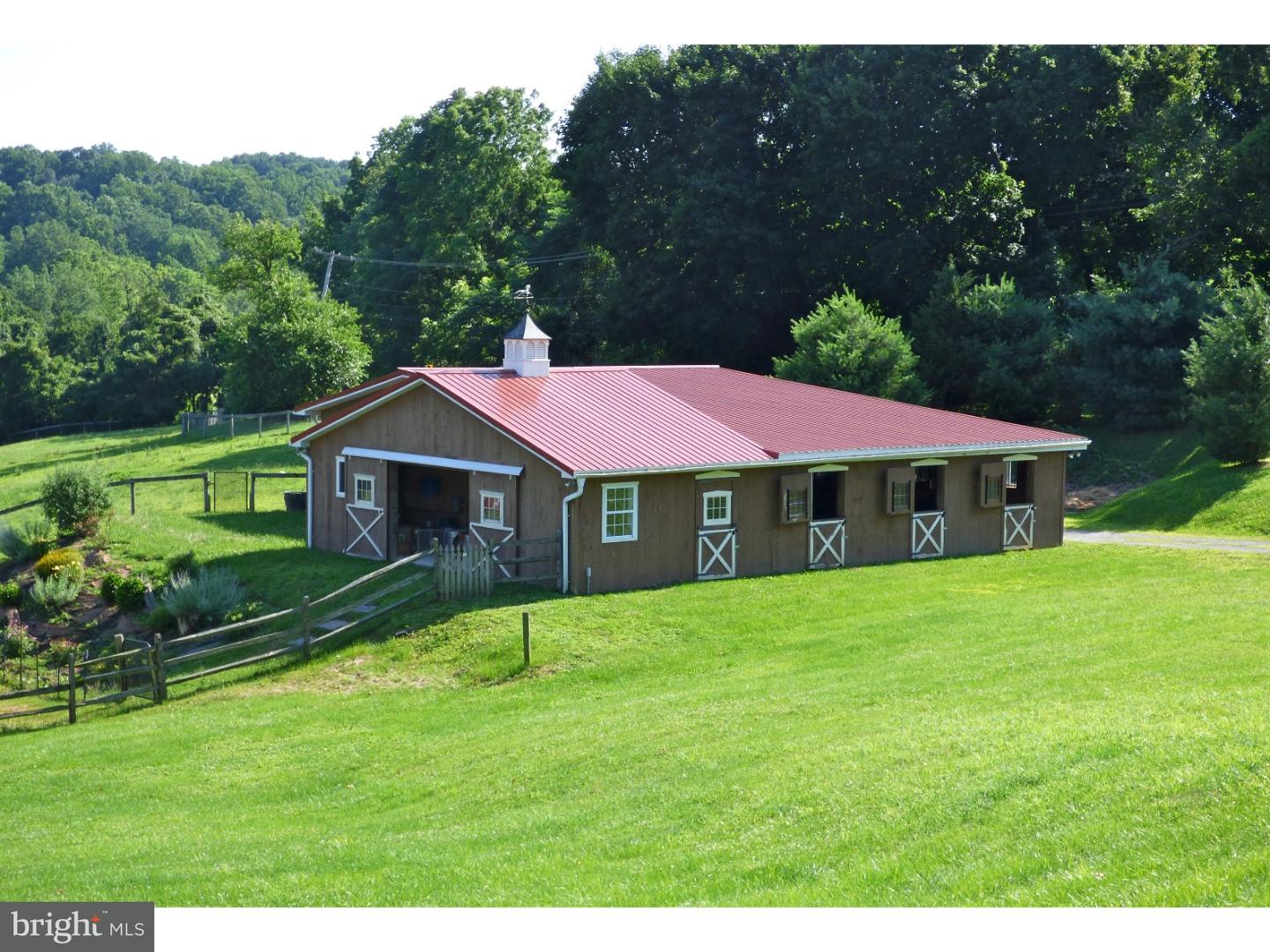 839 Sugars Bridge Road West Chester, PA 19380 - Photo 21 of 25 Gallery Image 21