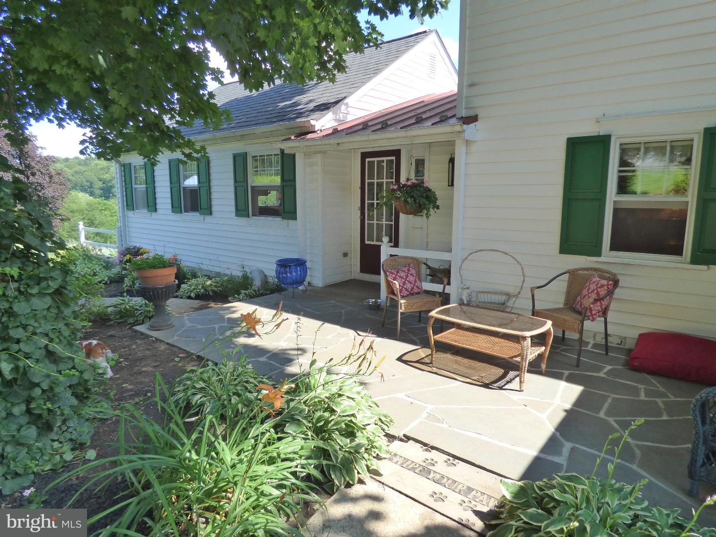 839 Sugars Bridge Road West Chester, PA 19380 - Photo 4 of 25 Gallery Image 4