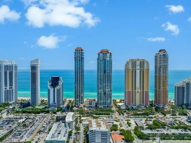 $100,000 | 17901 Collins, Unit PH4705, Sunny Isles Beach, FL 33160