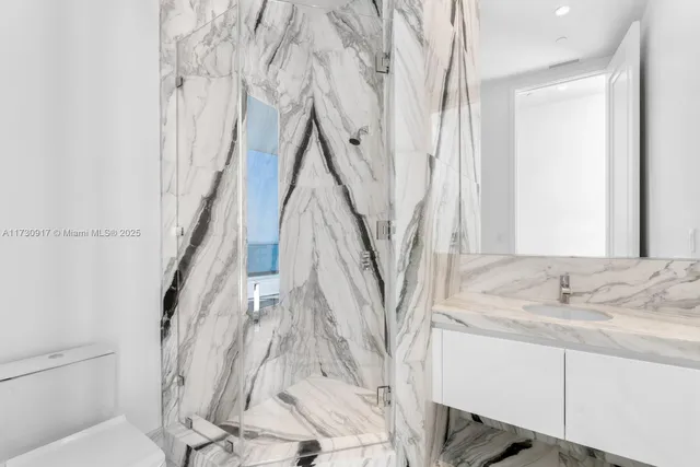 $100,000 | 17901 Collins, Unit PH4705, Sunny Isles Beach, FL 33160