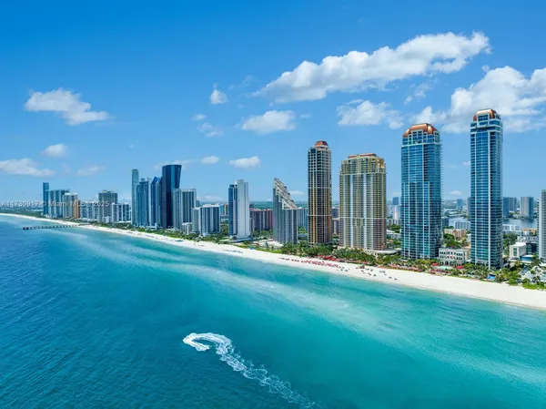 $100,000 | 17901 Collins, Unit PH4705, Sunny Isles Beach, FL 33160