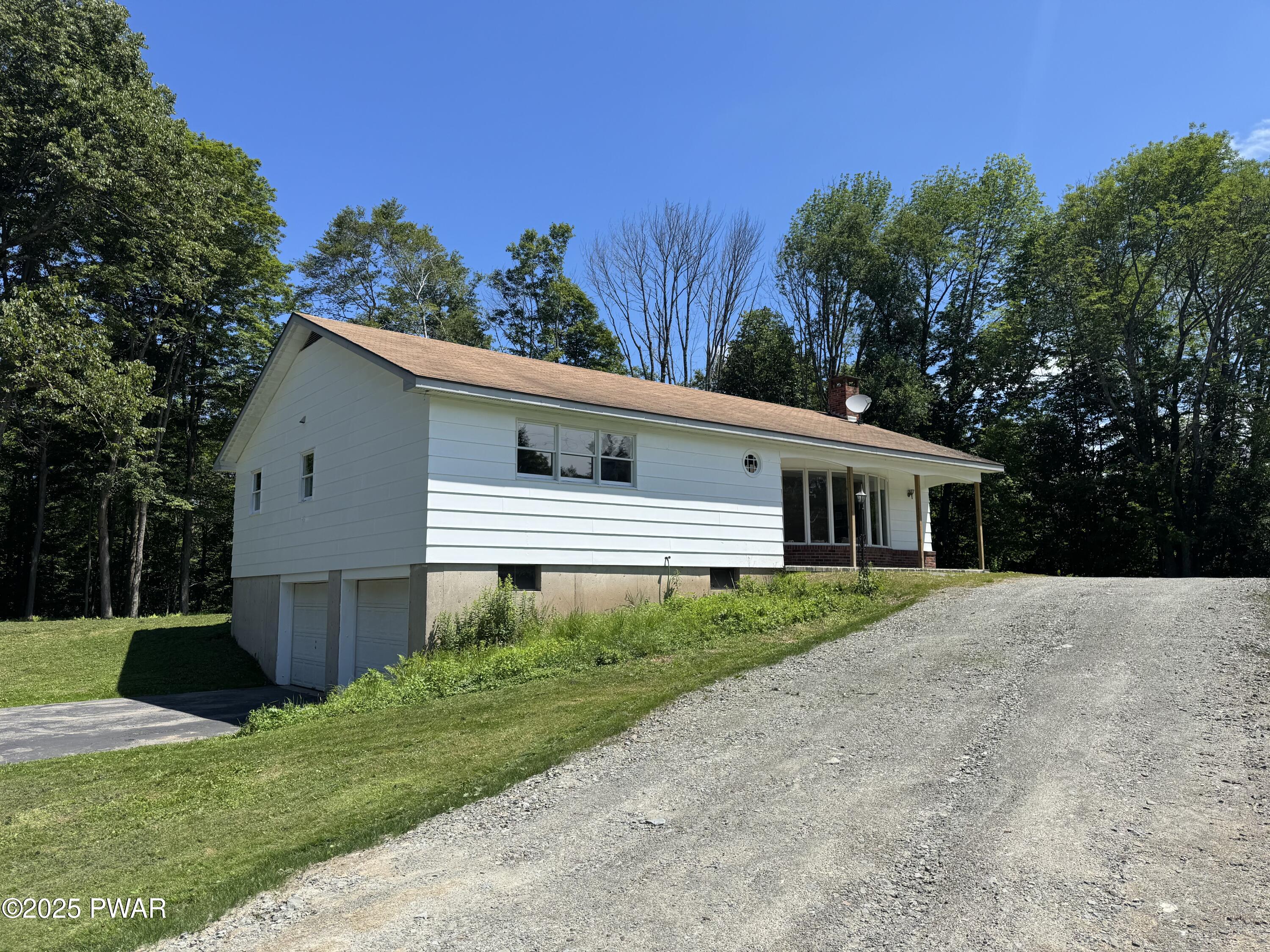 69 Como Road Lakewood, PA 18439 - Photo 2 of 26 Front View