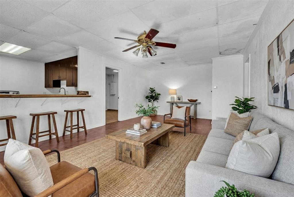 109 Fm 2280, Unit 111A Cleburne, TX 76031 - Photo 2 of 15