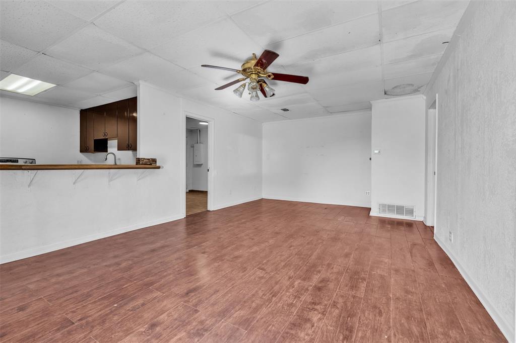 109 Fm 2280, Unit 111A Cleburne, TX 76031 - Photo 3 of 15