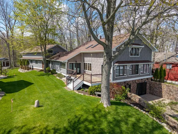 $2,545,000 | 222 West Clear Lake Drive, Fremont, IN 46737