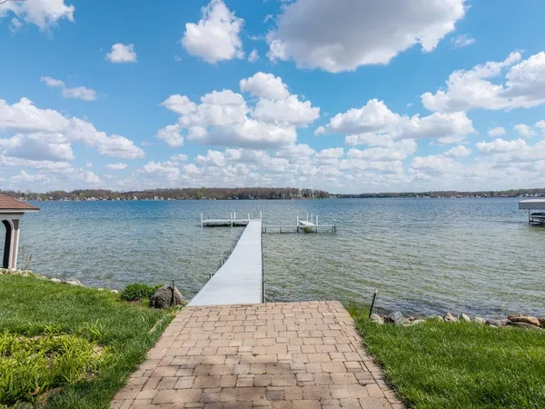 $2,545,000 | 222 West Clear Lake Drive, Fremont, IN 46737
