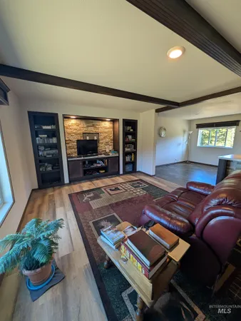 $397,500 | 142 Shenandoah Third Street, Kamiah, ID 83536