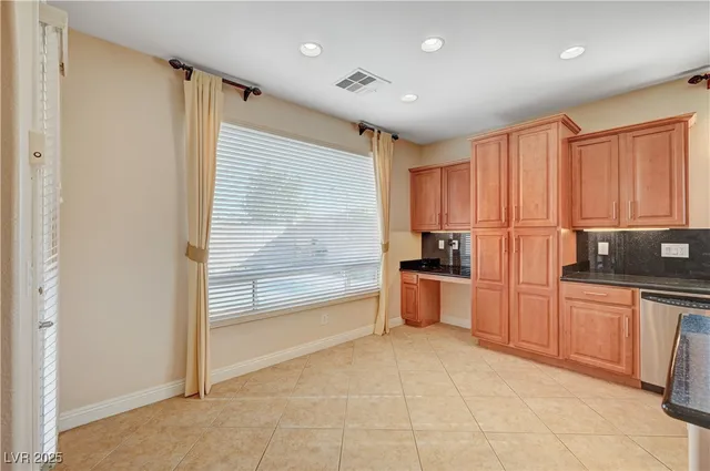 $1,049,999 | 960 White Feather Lane, Las Vegas, NV 89138