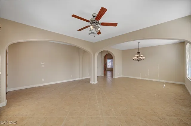 $1,049,999 | 960 White Feather Lane, Las Vegas, NV 89138