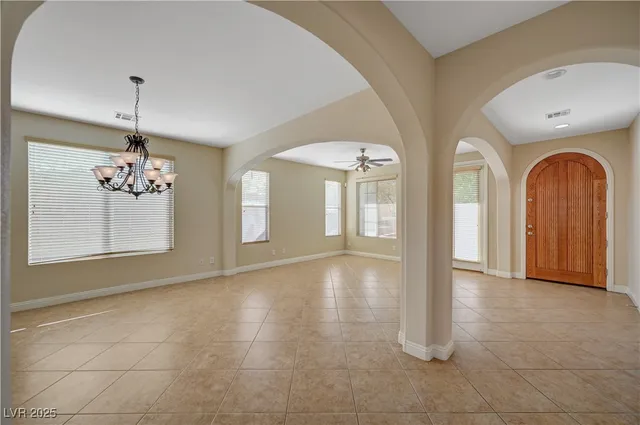 $1,049,999 | 960 White Feather Lane, Las Vegas, NV 89138