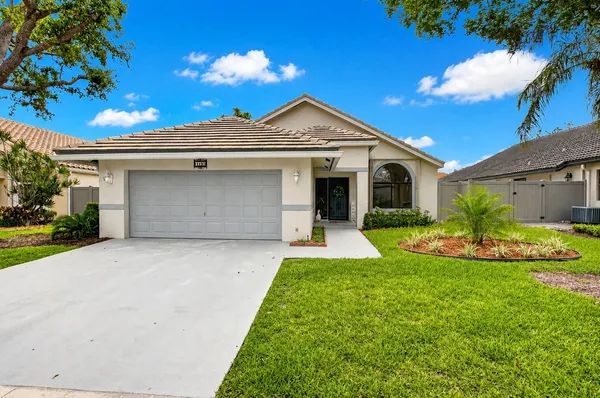 $574,999 | 182 Temple Avenue, Boynton Beach, FL 33436