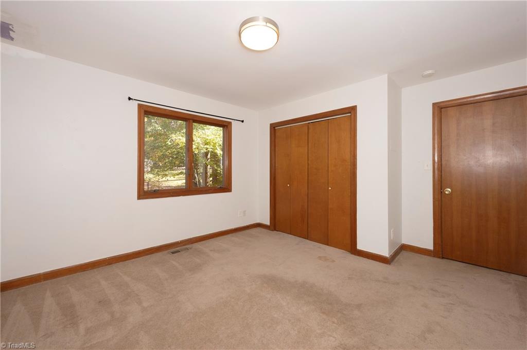 1138 Edgebrook Drive Winston-Salem, NC 27106 - Photo 16 of 33