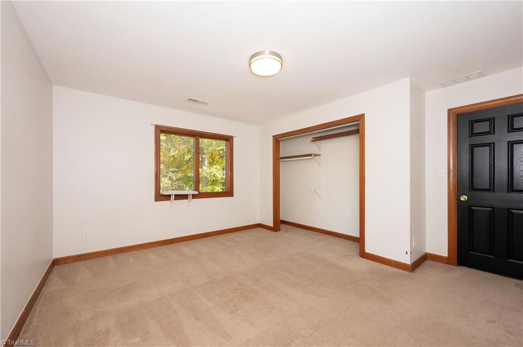 1138 Edgebrook Drive Winston-Salem, NC 27106 - Photo 20 of 33