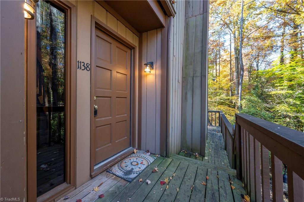 1138 Edgebrook Drive Winston-Salem, NC 27106 - Photo 3 of 33