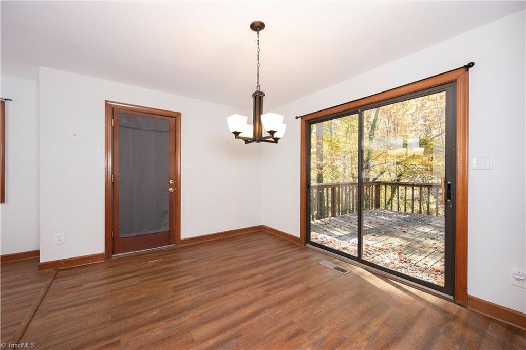 1138 Edgebrook Drive Winston-Salem, NC 27106 - Photo 7 of 33