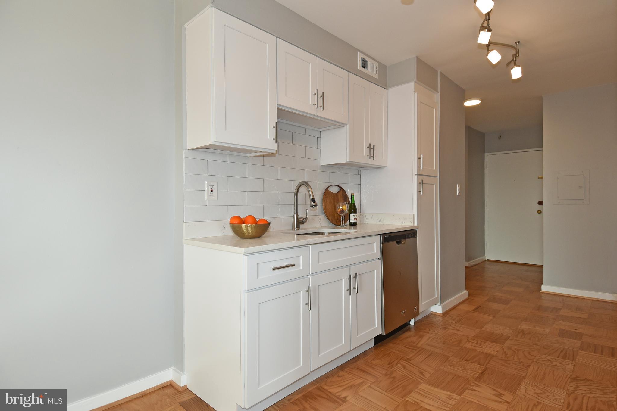 1250 4th Street Southwest, Unit W815 Washington, DC 20024 - Photo 6 of 52