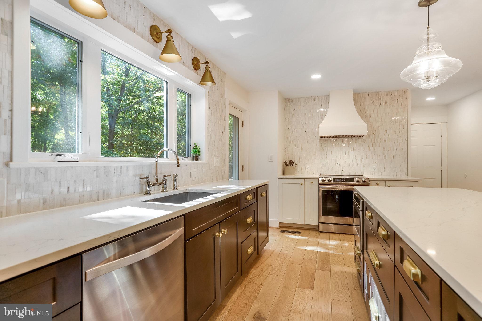 19012 Cattail Lane Poolesville, MD 20837 - Photo 15 of 81