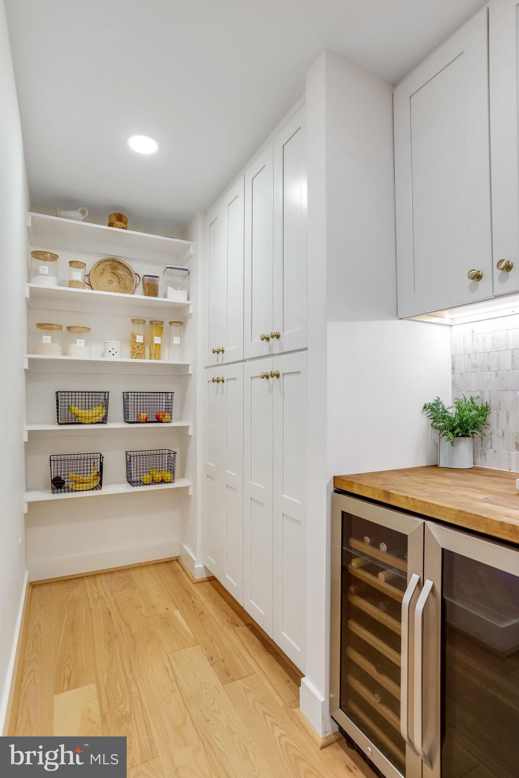 19012 Cattail Lane Poolesville, MD 20837 - Photo 22 of 81