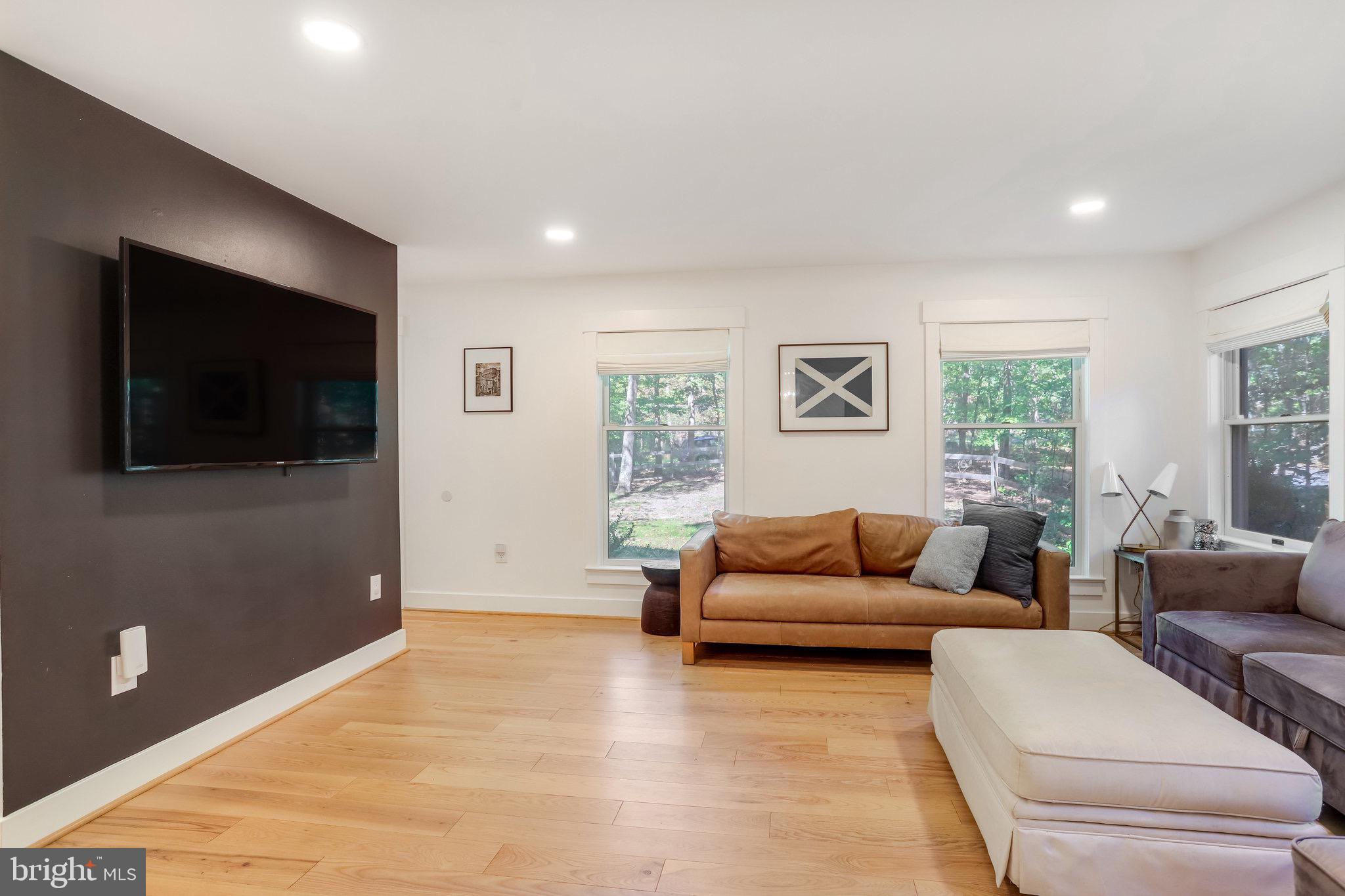 19012 Cattail Lane Poolesville, MD 20837 - Photo 5 of 81