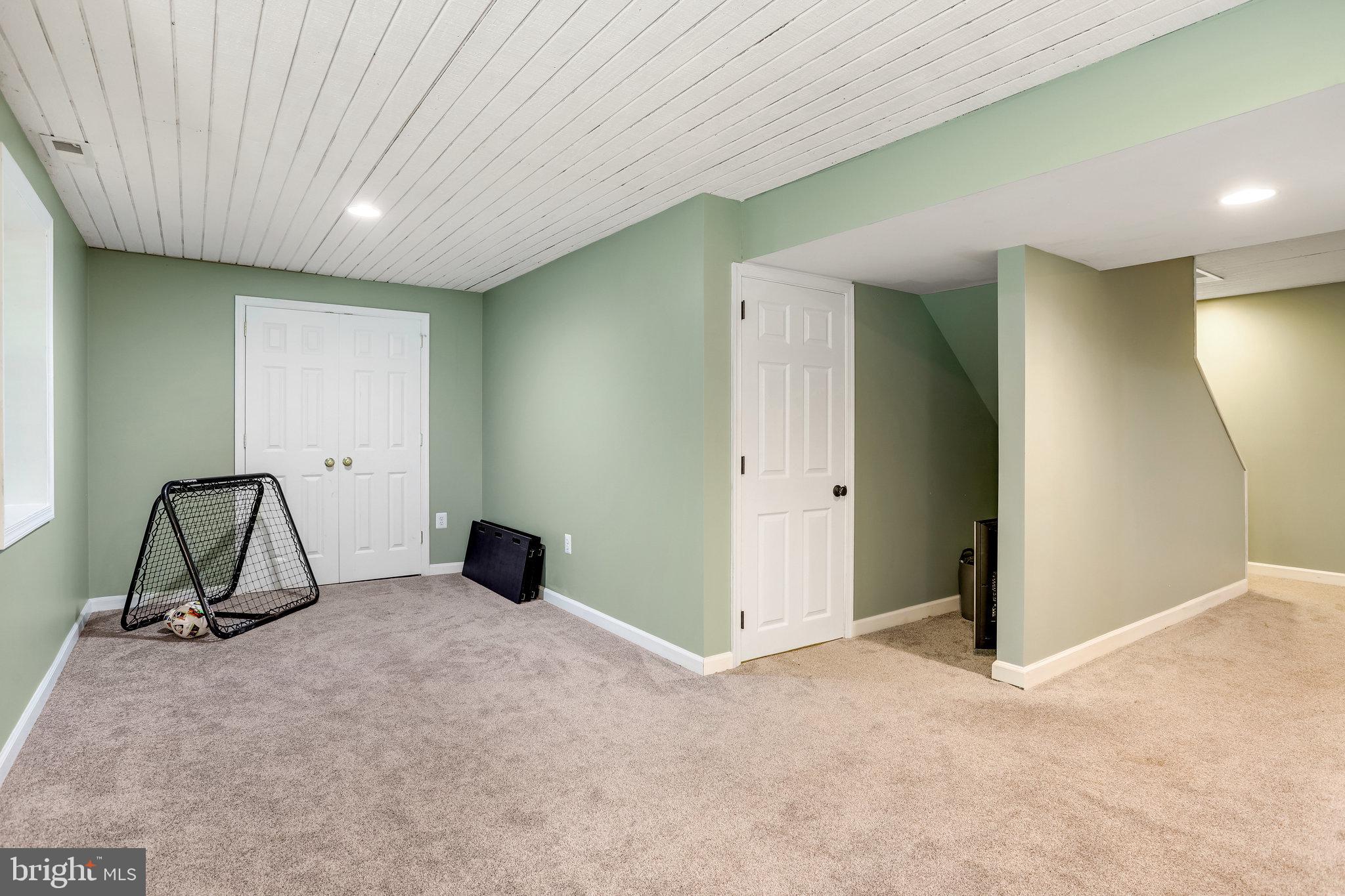 19012 Cattail Lane Poolesville, MD 20837 - Photo 54 of 81