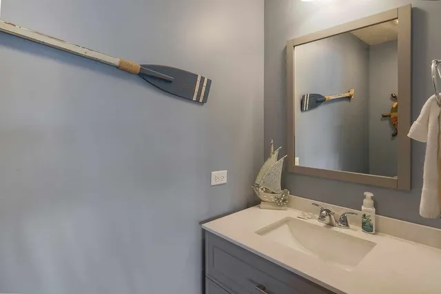 $3,500 | 5 River Row, Ottawa, IL 61350