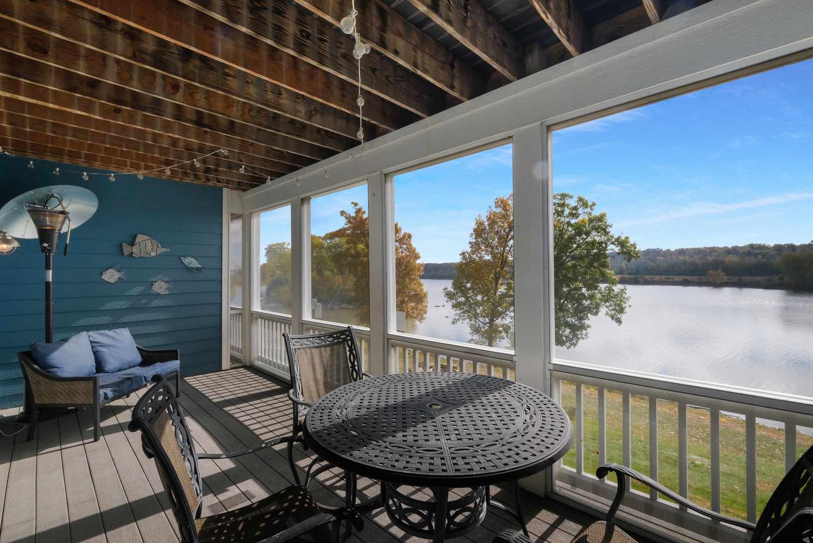 5 River Row Ottawa, IL 61350 - Photo 22 of 24 a view of porch with furniture and a window