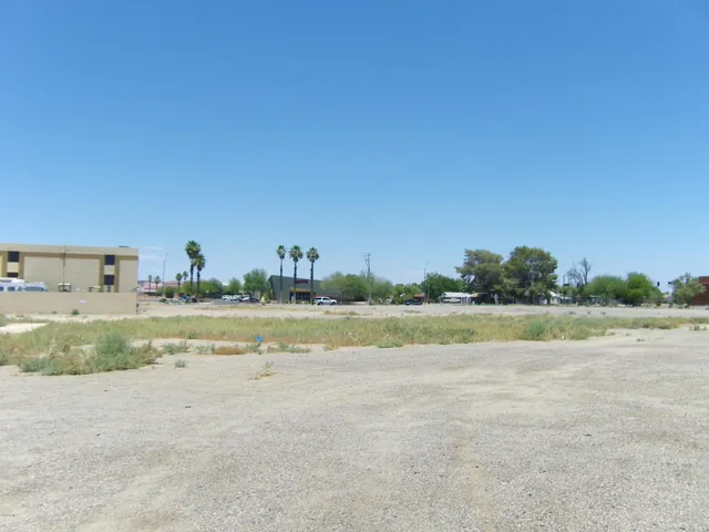 $599,000 | 8105 West Peoria Avenue, Peoria, AZ 85345