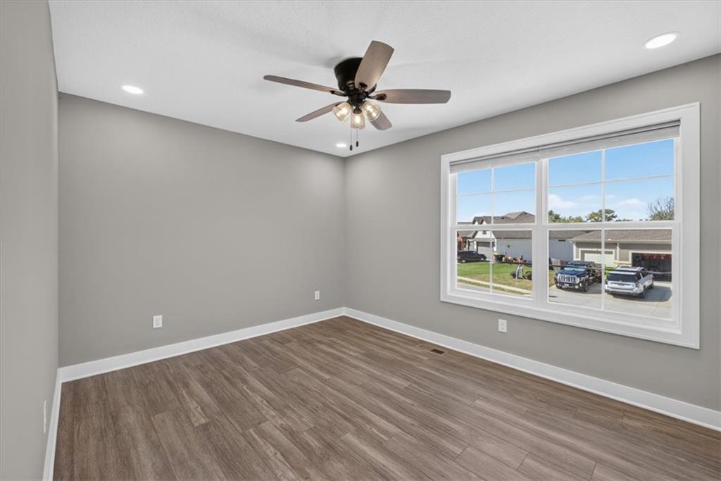 22907 South Ridgeview Drive Peculiar, MO 64078 - Photo 24 of 39 Gallery Image 24