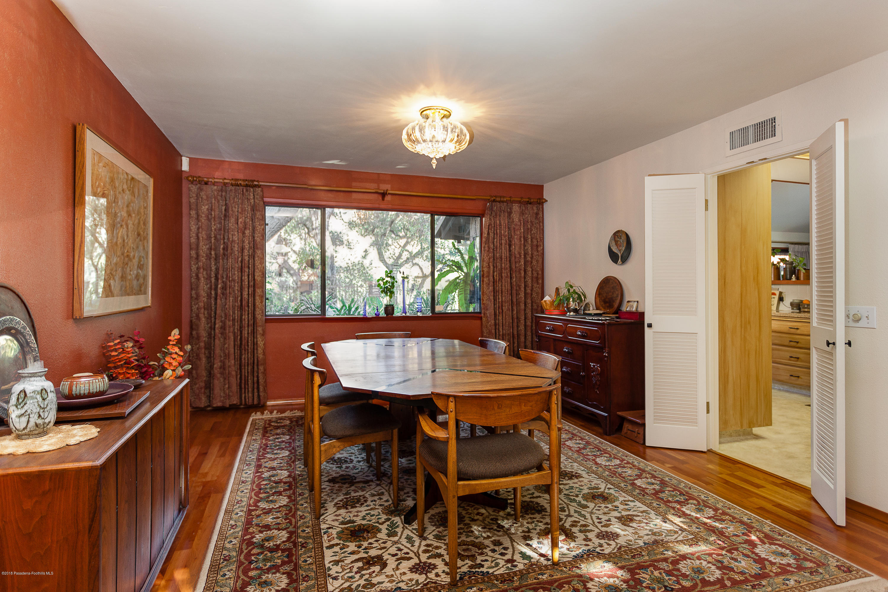 2082 Canyon Close Road Pasadena, CA 91107 - Photo 8 of 30 egpimaging_2082CanyonClose_009_MLS