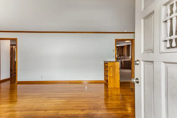 $2,200 | 2610 Carter Avenue, Unit B, Nashville, TN 37206