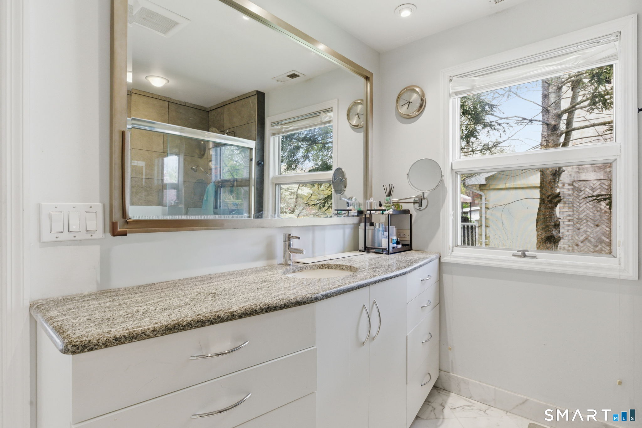 53 Dagmar Road Stamford, CT 06905 - Photo 25 of 40 Primary bathroom